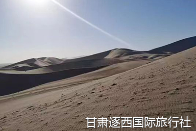 甘肅玩7天怎么安排能一次看完絲綢之路精華？敦煌莫高窟和鳴沙山適合玩幾天？
